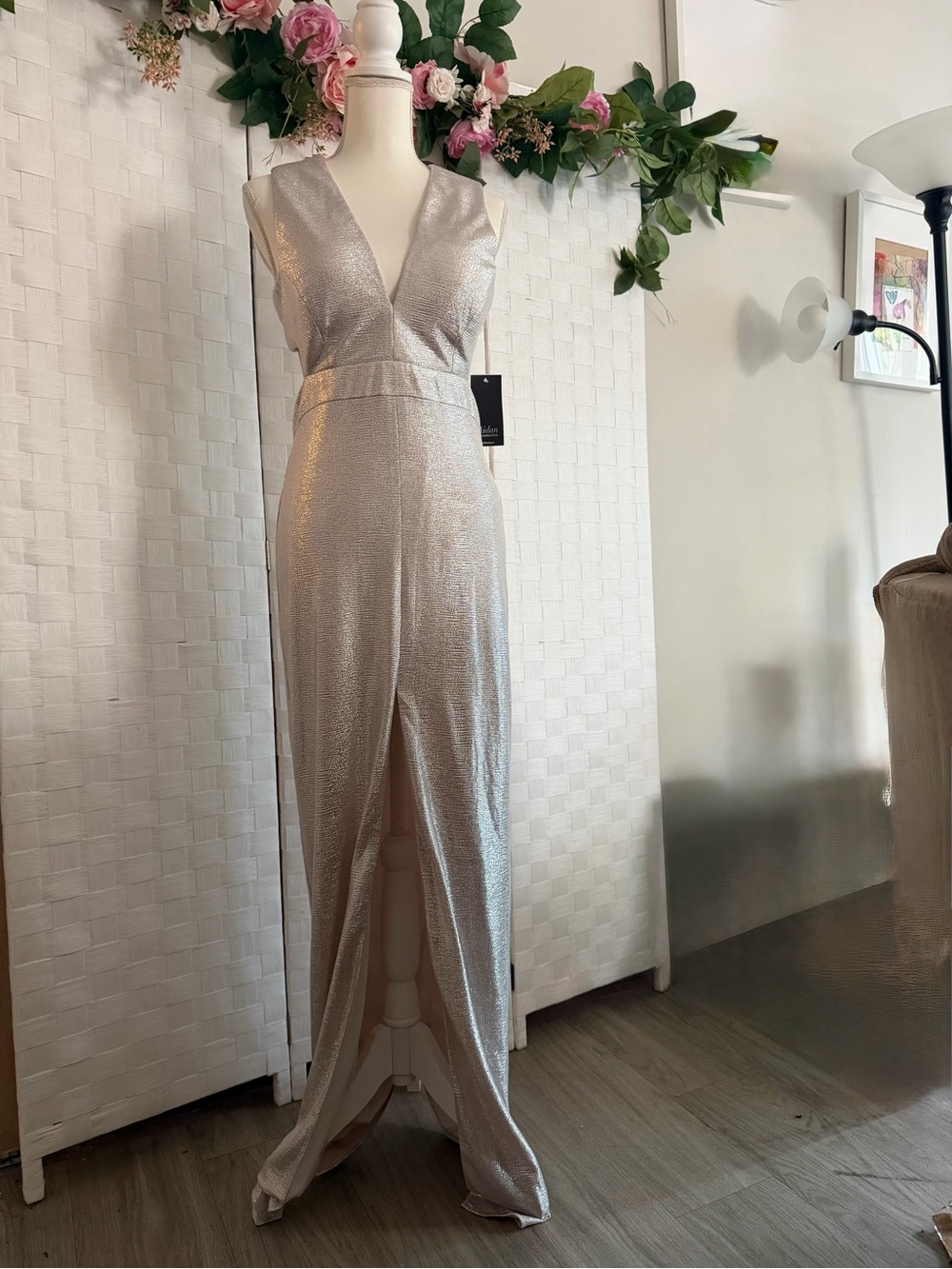 Aidan by Aidan Mattox Silver Metallic V-Neck Maxi Gown